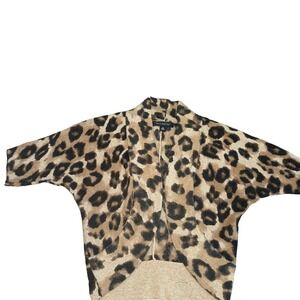 Banana Cashmere and wool shoulder cover sweater